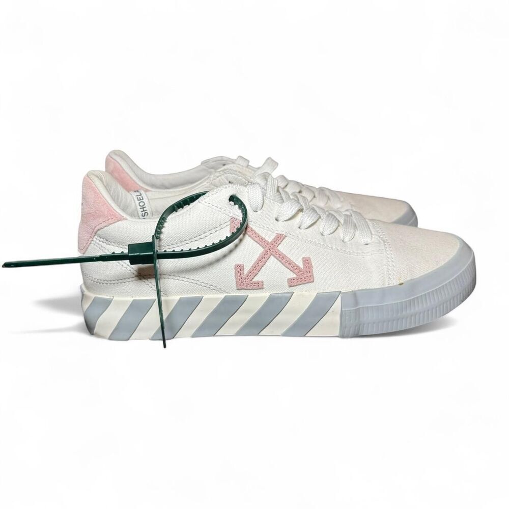 Off-White Vulcanized Low Top Sneakers White Pink Arrow Size 41 – Virgil Abloh